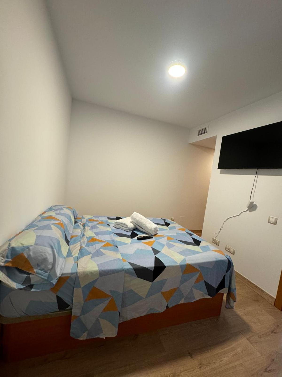 Marssuites Zapata Madrid Exteriör bild