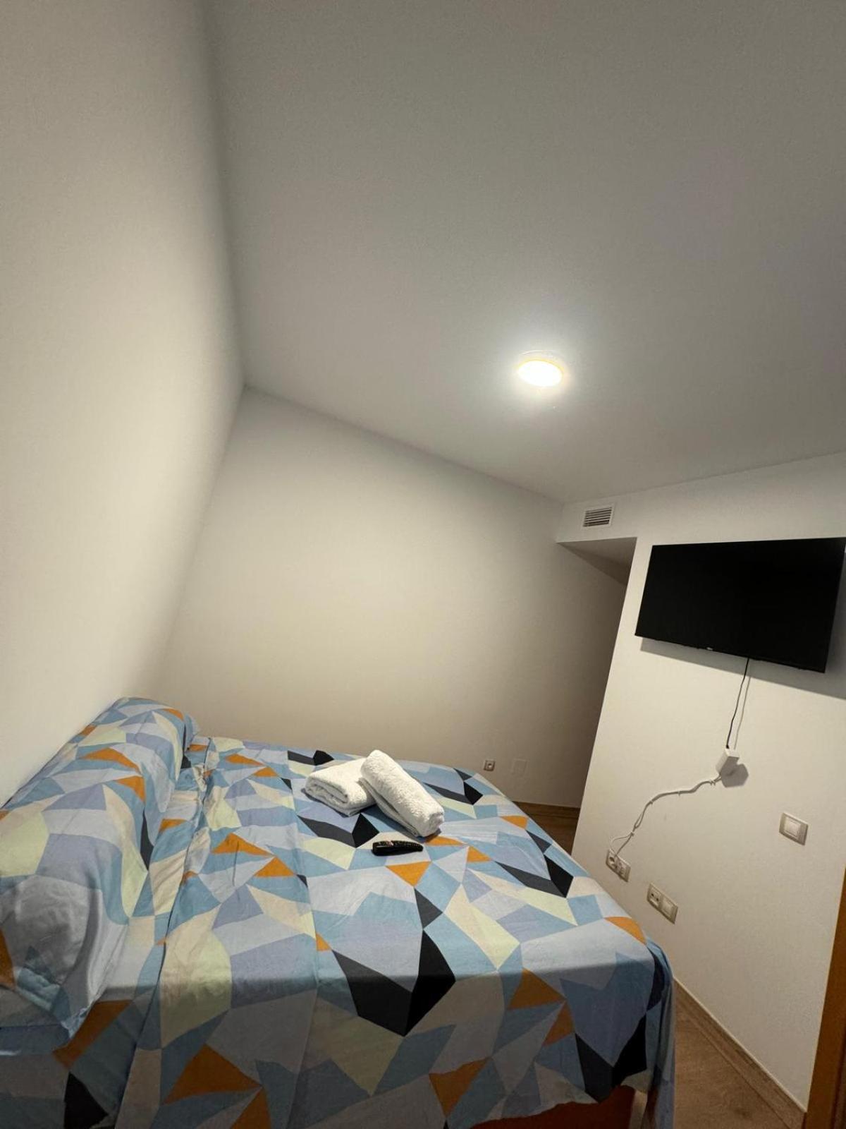 Marssuites Zapata Madrid Exteriör bild