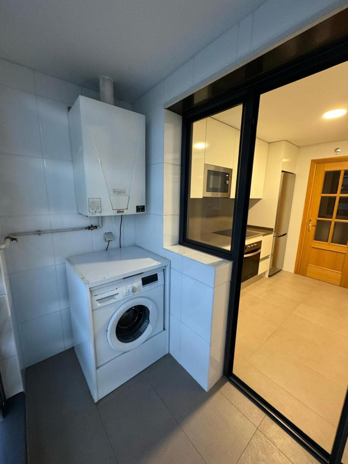 Marssuites Zapata Madrid Exteriör bild