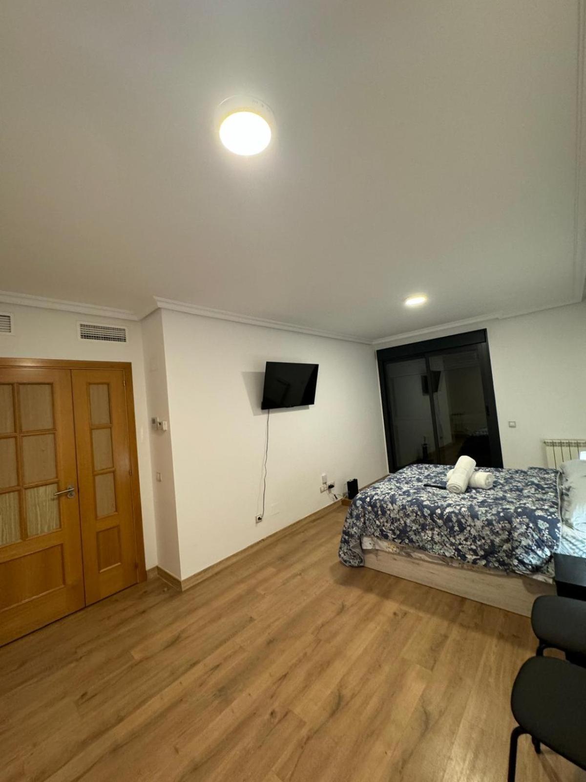 Marssuites Zapata Madrid Exteriör bild