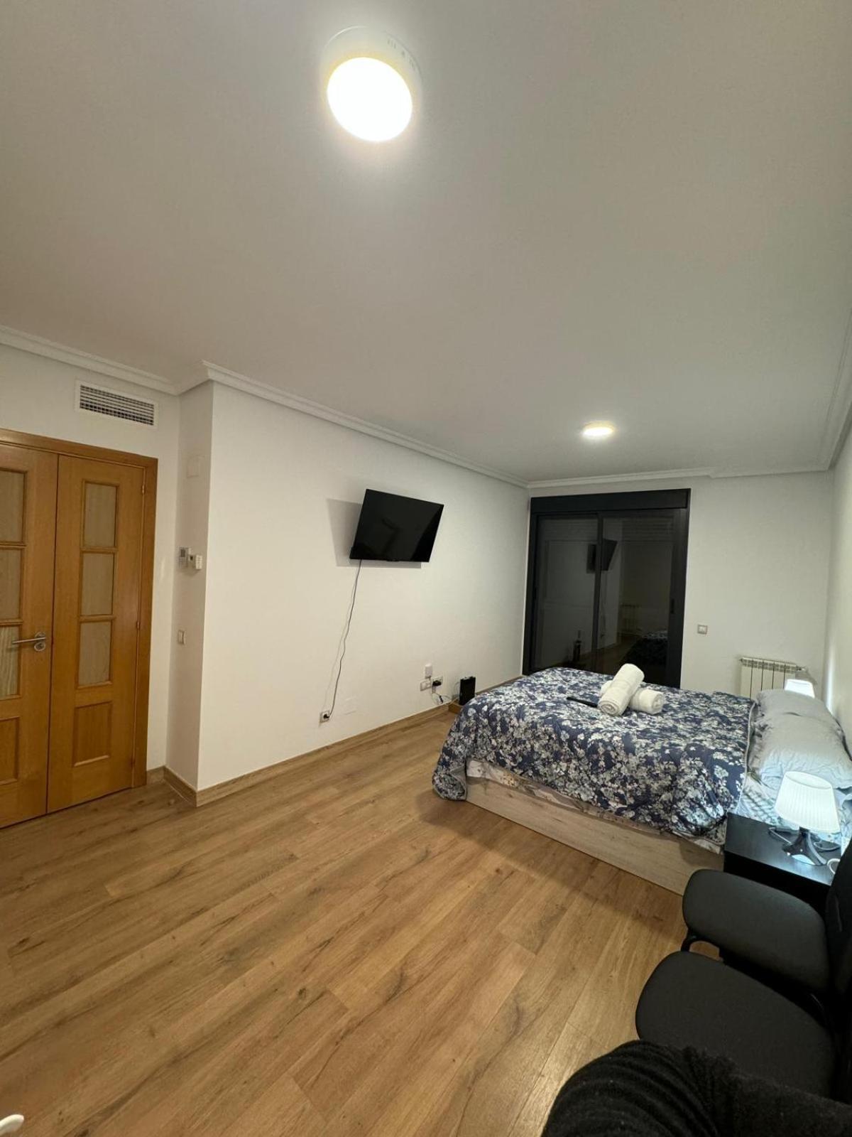 Marssuites Zapata Madrid Exteriör bild